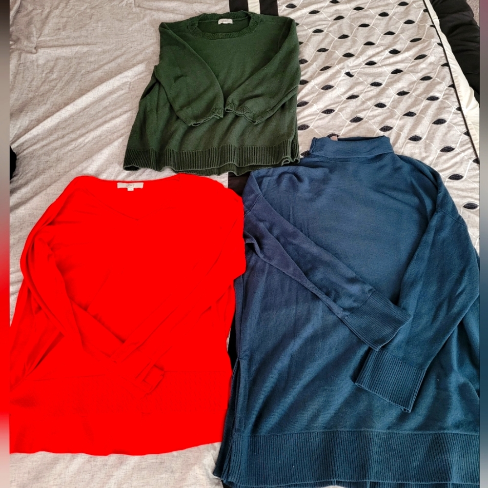 LOFT bundle of XL sweaters